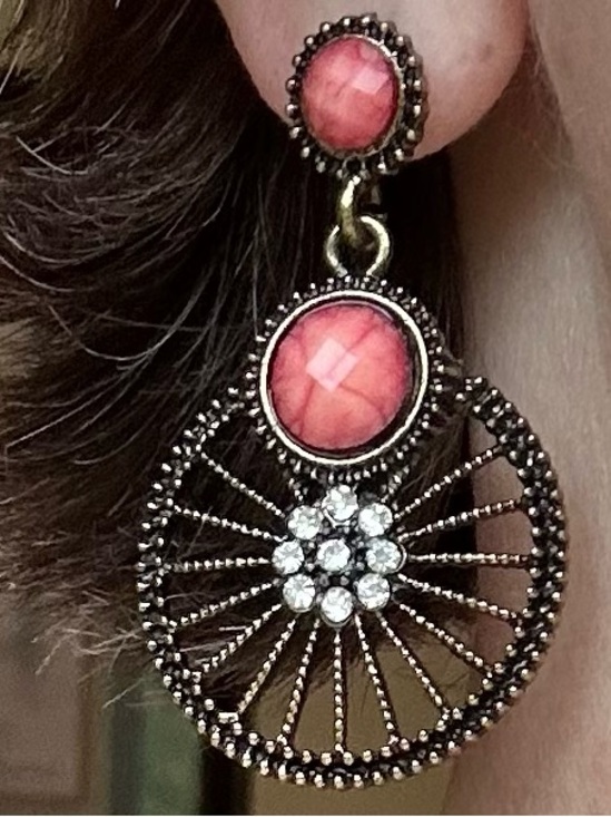 Fashion Jewelry Jewelry - Pink Stone and Crystal Drop Earrings - Women Jewelry new